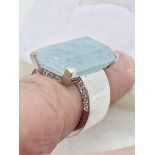 IMPRESSIVE H STERN 18ct WHITE GOLD AQUAMARINE & DIAMOND RING 18.7 GRAMS