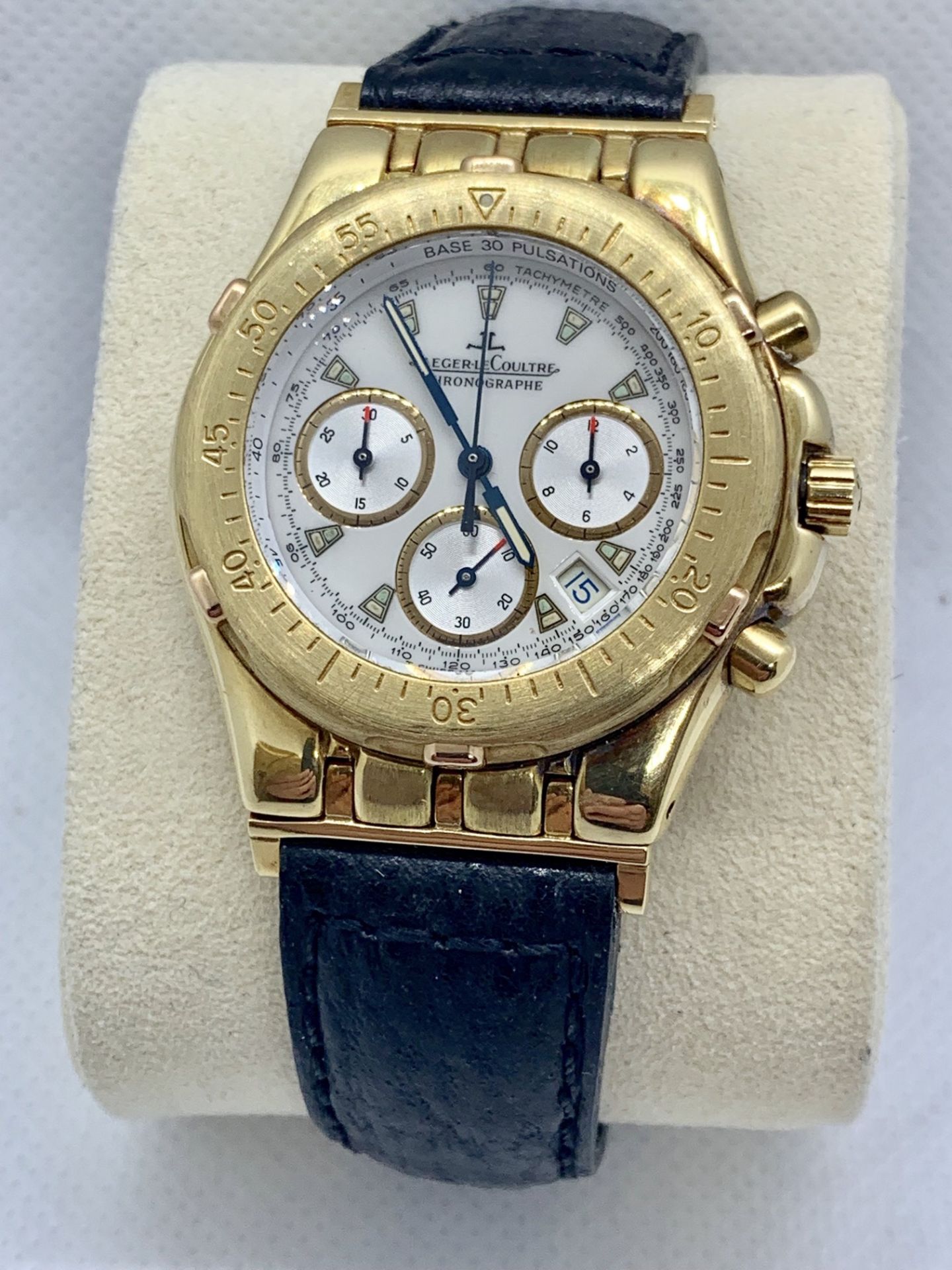 JAEGER LECOULTRE CHRONOGRAPH YELLOW GOLD WATCH - Image 2 of 6