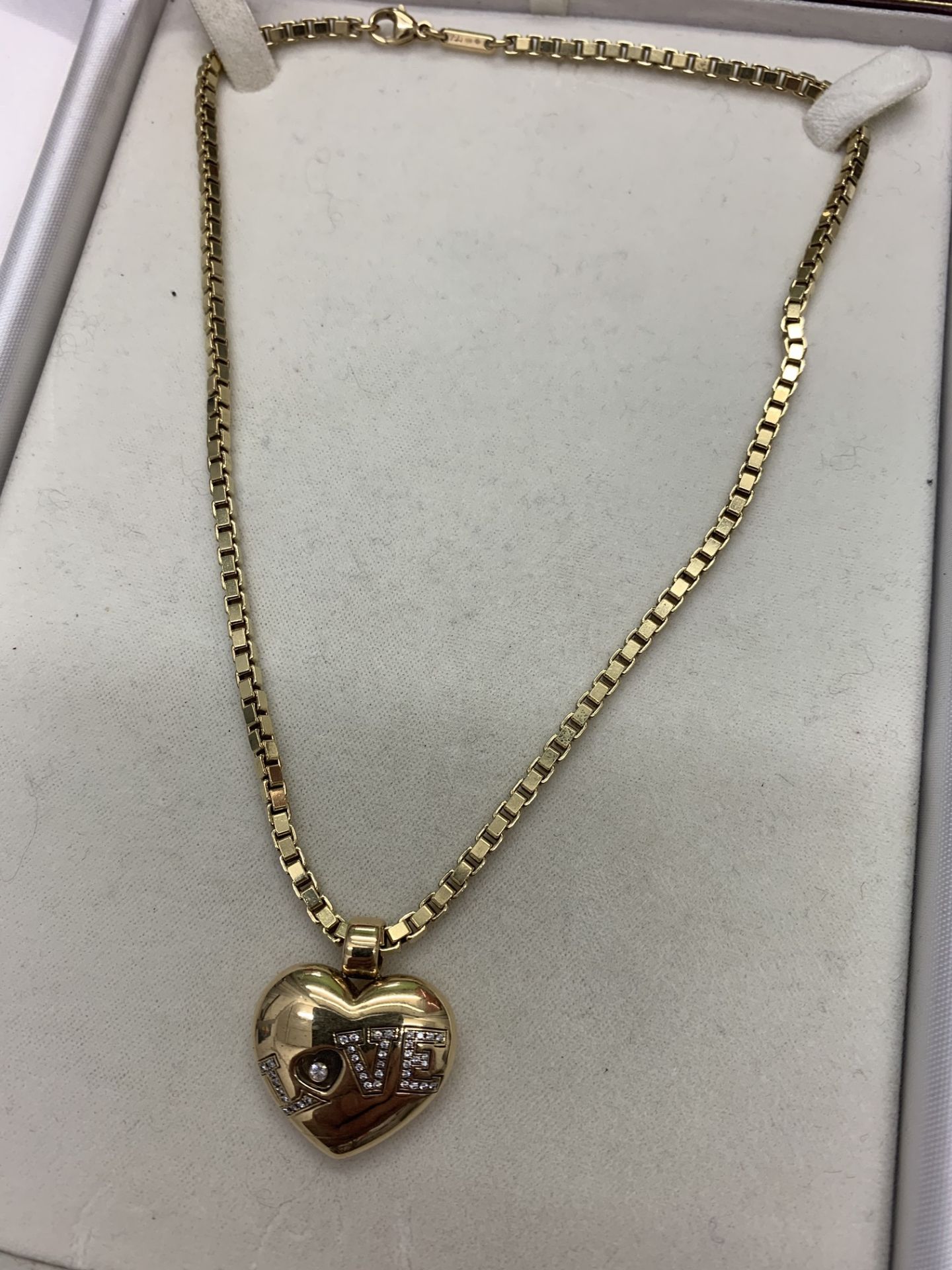 18ct GOLD CHOPARD DIAMOND HEART NECKLACE & CHAIN 44 grams - Image 2 of 4