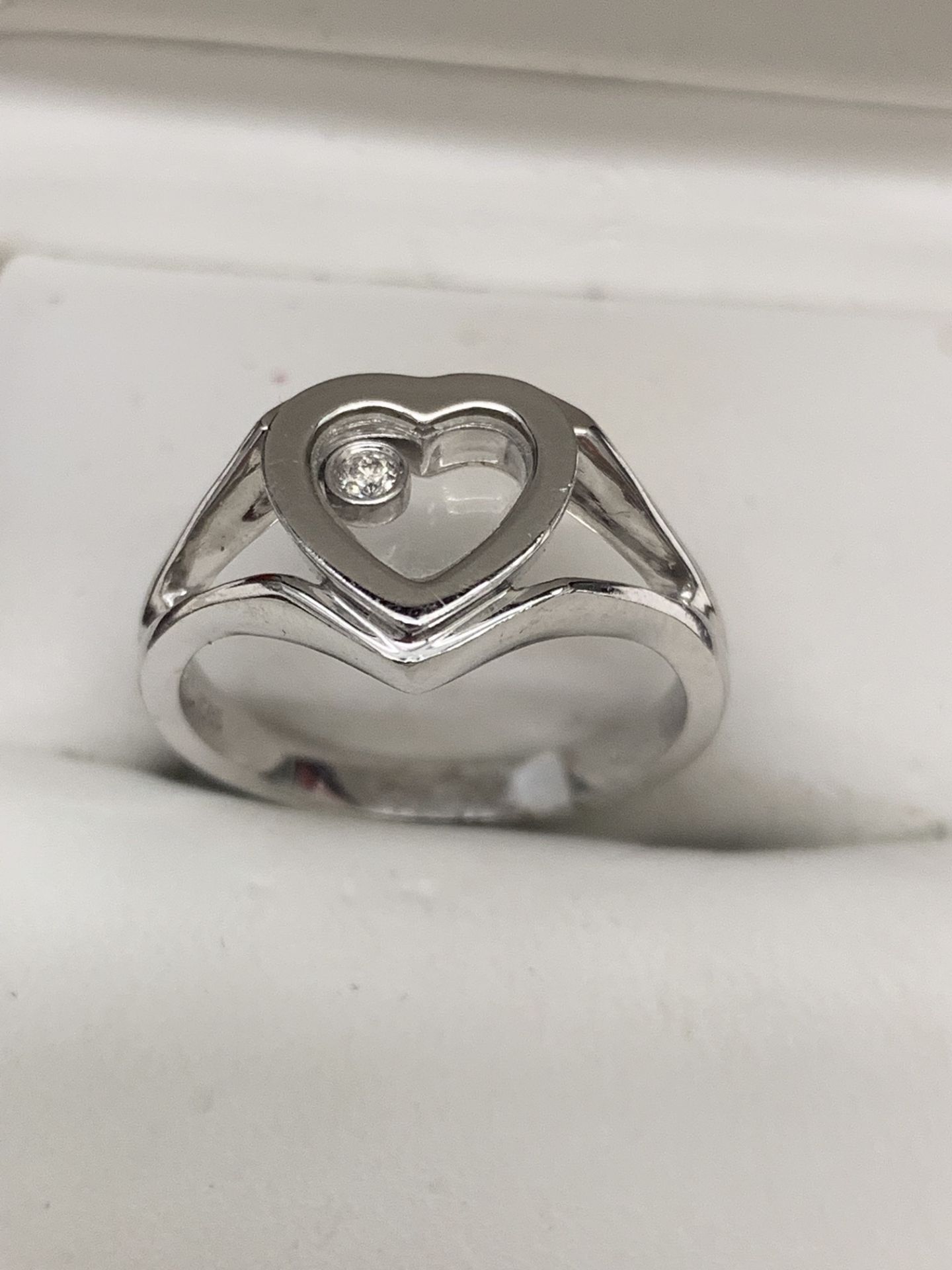 HEART SHAPED FLOATING DIAMOND RING MARKED 585 - Image 2 of 2