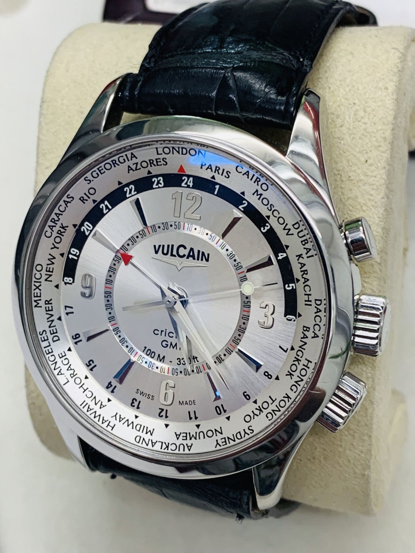 VULCAIN CRICKET GMT 2000 WATCH - AUTOMATIC