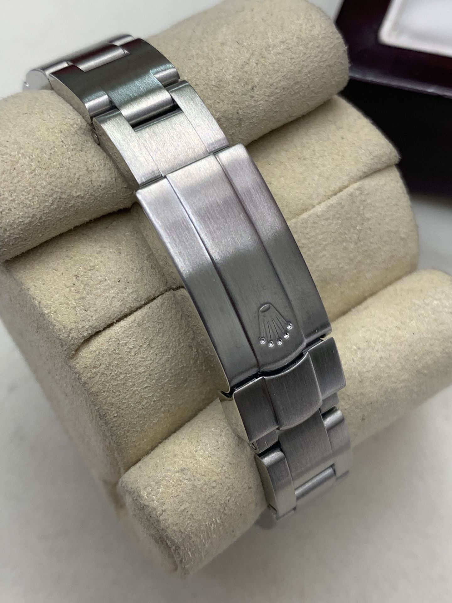 APPROX 2006 ROLEX STAINLESS STEEL WATCH - Image 3 of 6