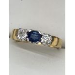 18ct YELLOW GOLD SAPPHIRE & DIAMOND 3 STONE RING