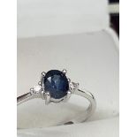 18ct WHITE GOLD SAPPHIRE & DIAMOND RING