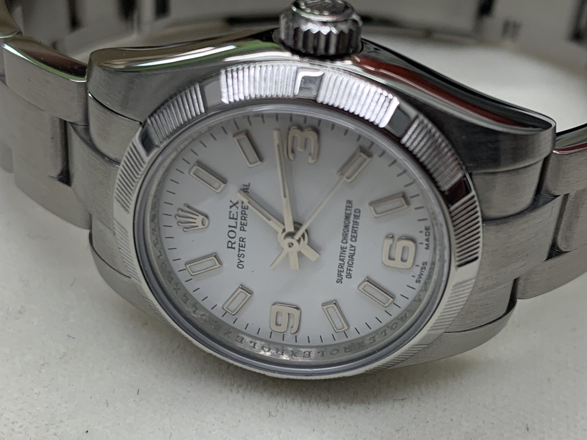 APPROX 2006 ROLEX STAINLESS STEEL WATCH - Image 6 of 6