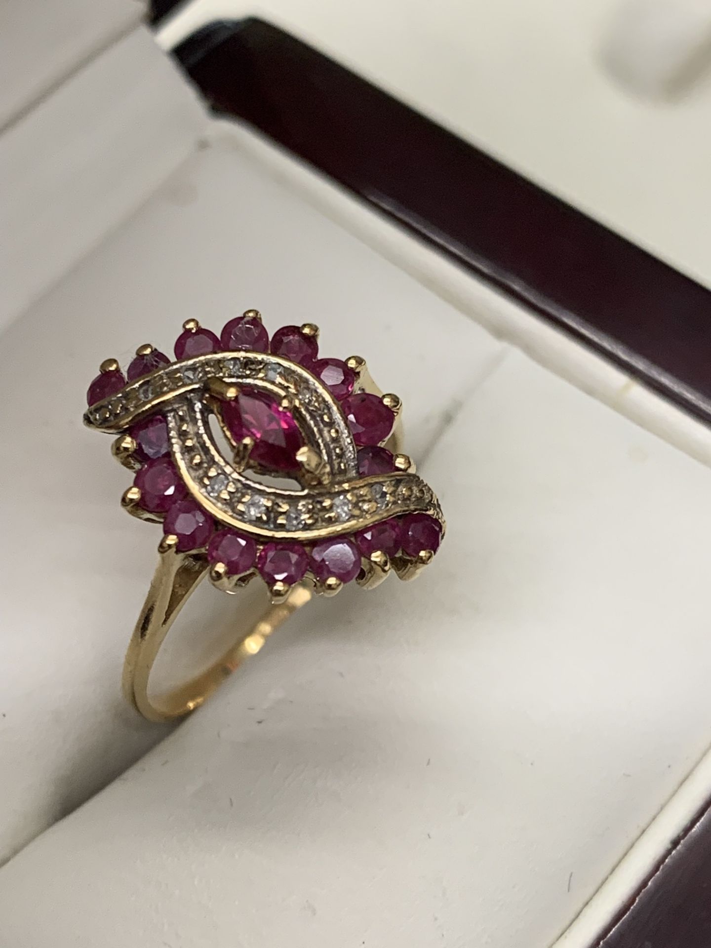 18ct GOLD RUBY & DIAMOND RING