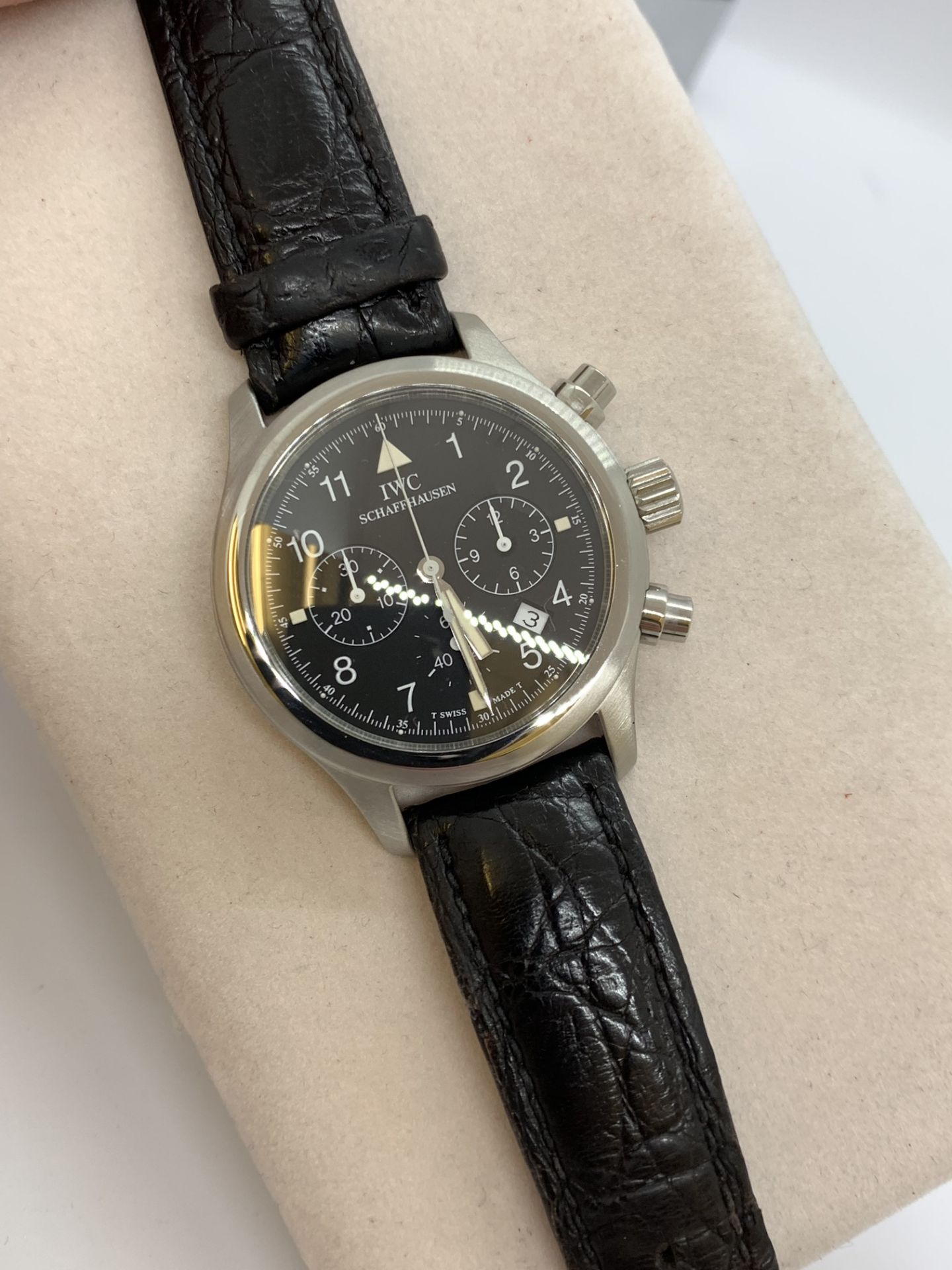 IWC FLIEGERCHRONOGRAPH PILOT WATCH 36mm - Image 2 of 7