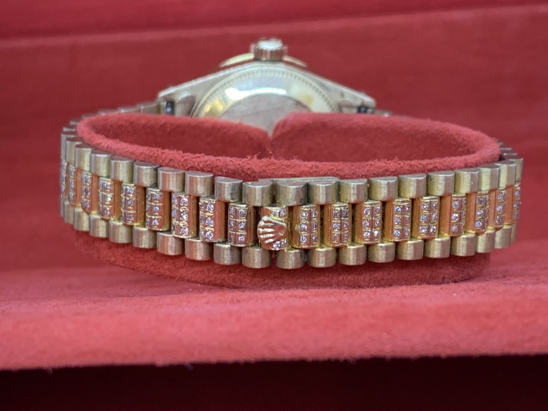 DIAMOND SET LADIES ROLEX WATCH WITH BOX - YELLOW METAL TESTED AS GOLD - Image 6 of 11