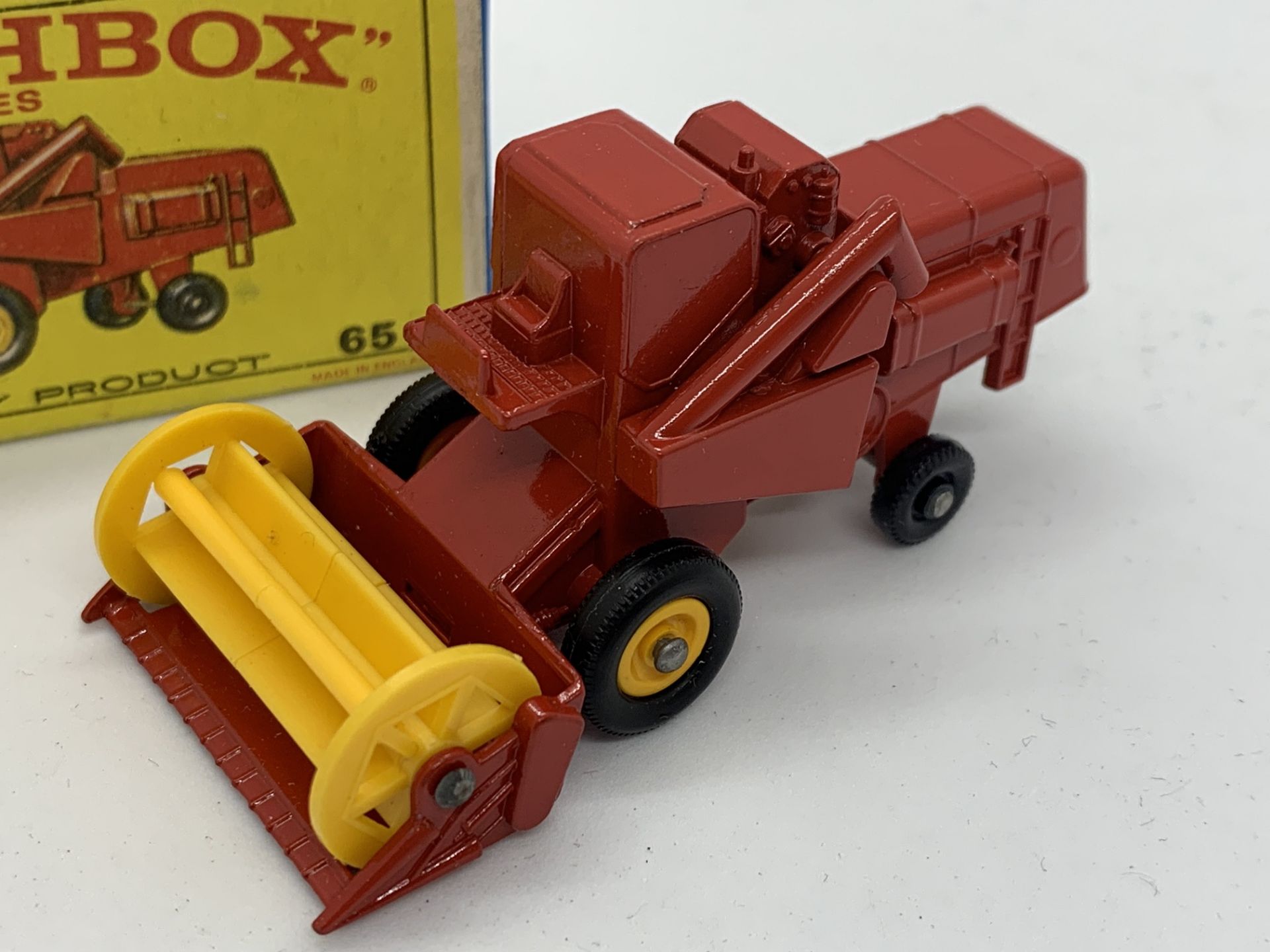 MATCHBOX CLASS COMBINE HARVESTER NO 65 WITH ORIGINAL BOX - NO RESERVE - Image 2 of 6