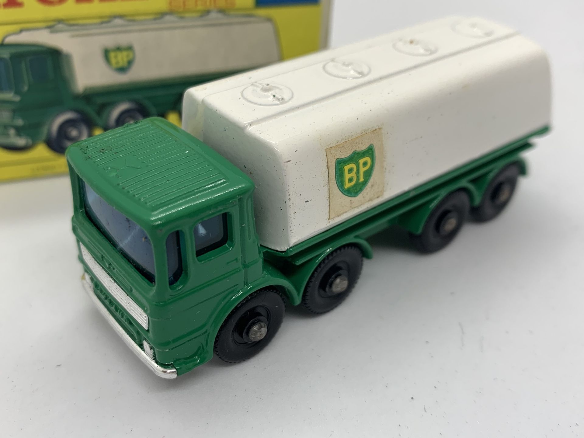 MATCHBOX LEYLAND PETROL TANKER NO 32 WITH ORIGINAL BOX - NO RESERVE - Image 2 of 6