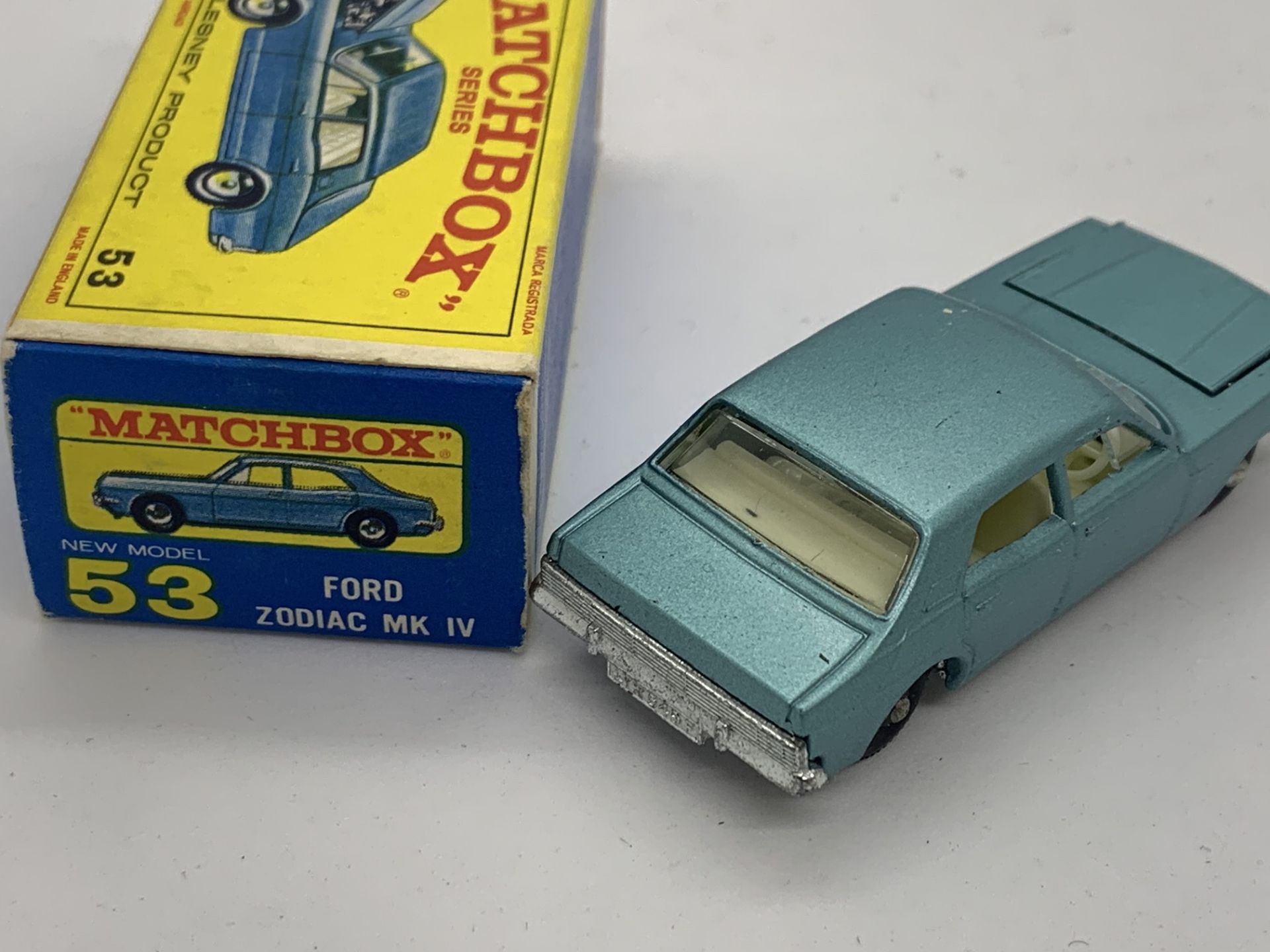 MATCHBOX FORD ZODIAC MK IV NO 53 WITH ORIGINAL BOX - NO RESERVE - Image 5 of 6