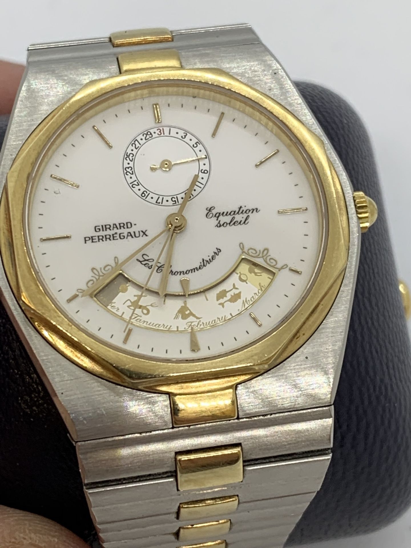 RARE GIRARD PERREGAUX EQUATION SOLEIL WATCH - Image 4 of 17