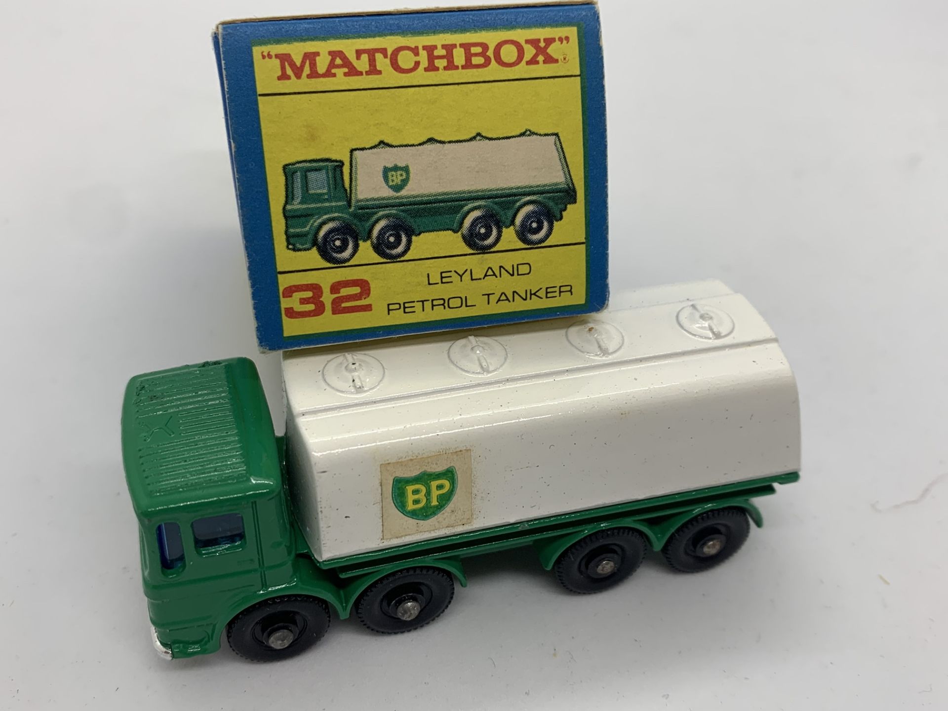 MATCHBOX LEYLAND PETROL TANKER NO 32 WITH ORIGINAL BOX - NO RESERVE - Image 6 of 6