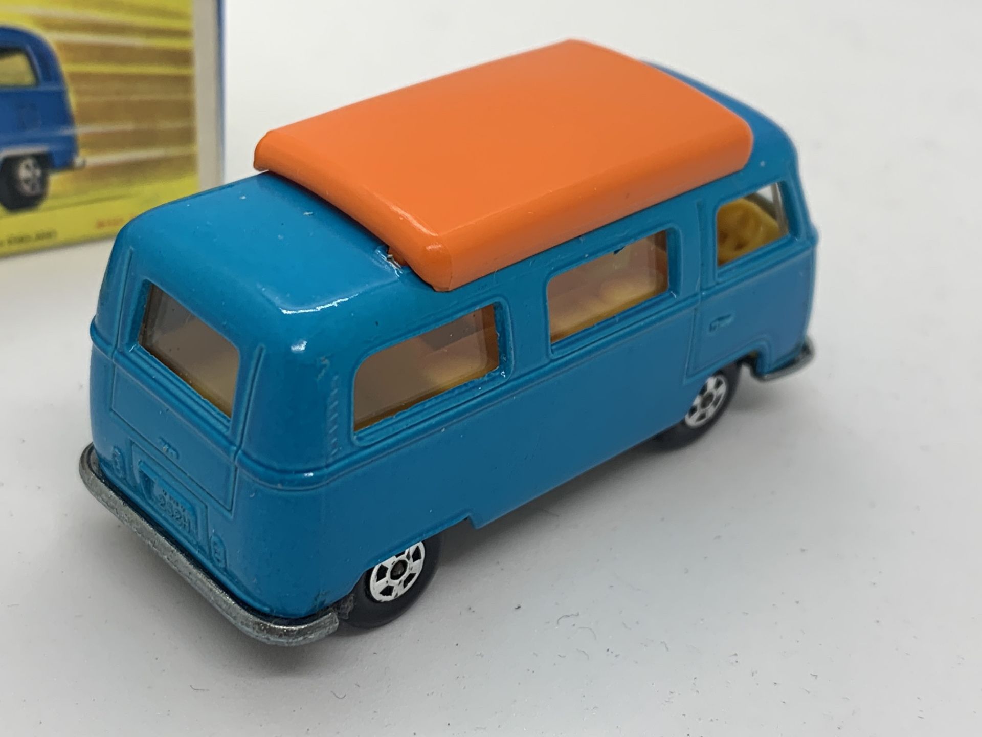 MATCHBOX VOLKSWAGEN CAMPER NO 23 WITH ORIGINAL BOX - NO RESERVE - Image 4 of 6