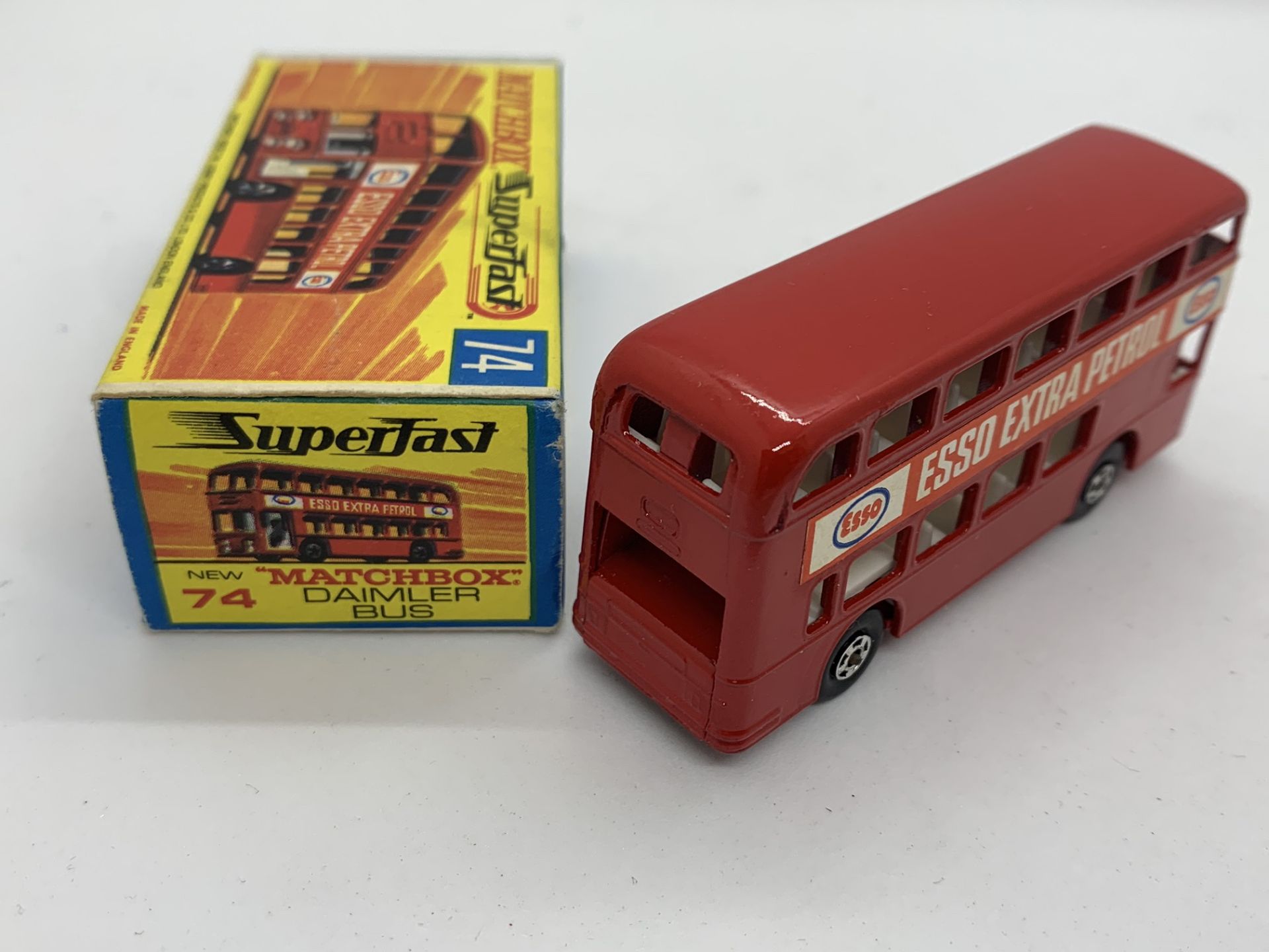 MATCHBOX DAIMLER BUS NO 74 WITH ORIGINAL BOX - NO RESERVE - Image 4 of 5