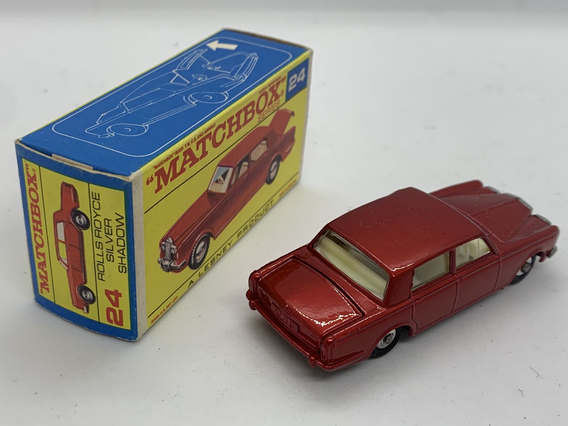 MATCHBOX ROLLS ROYCE SILVER SHADOW NO 24 WITH ORIGINAL BOX - NO RESERVE - Image 3 of 4