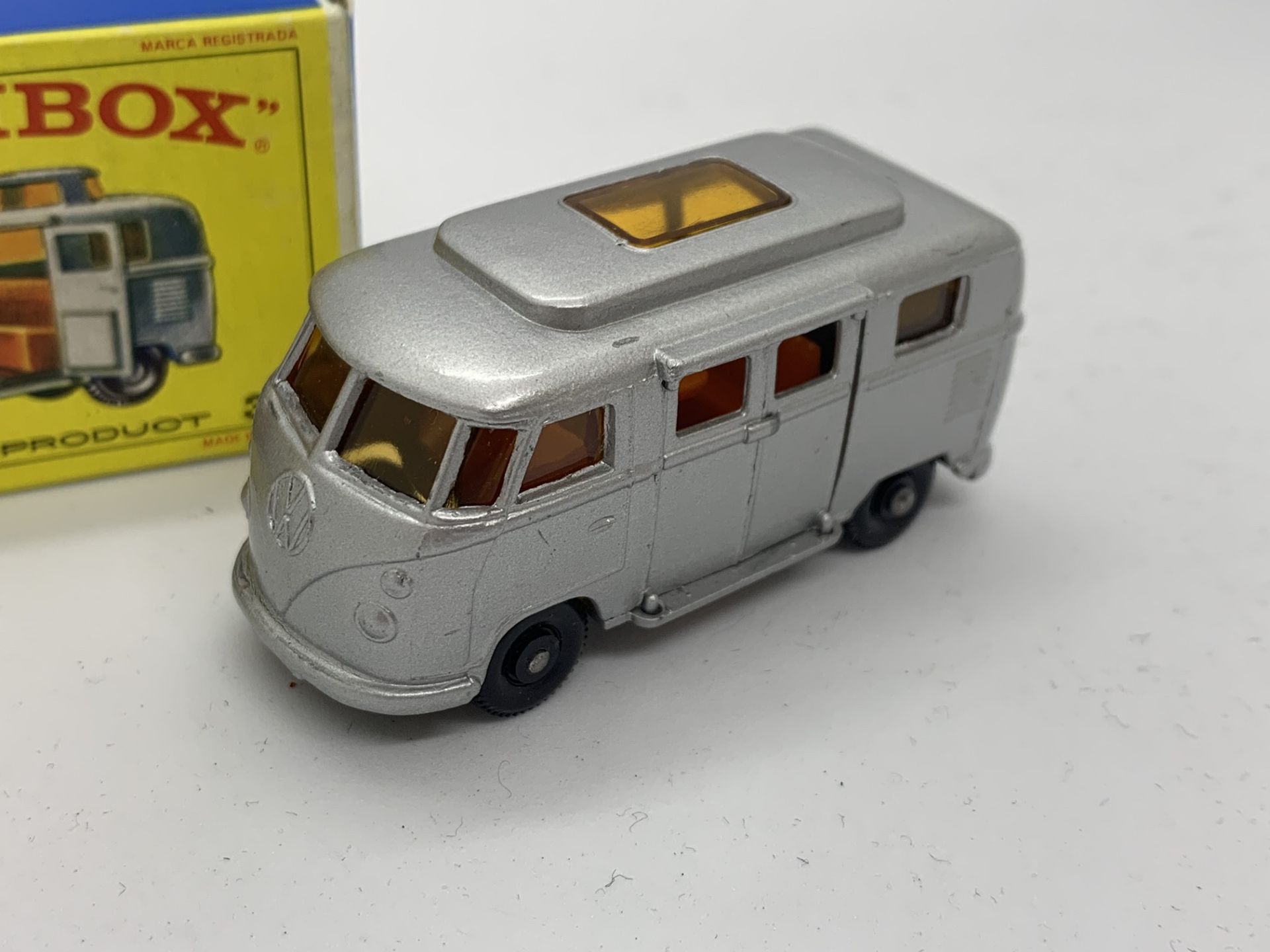 MATCHBOX VOLKSWAGEN CAMPER NO 34 WITH ORIGINAL BOX - NO RESERVE - Image 2 of 6