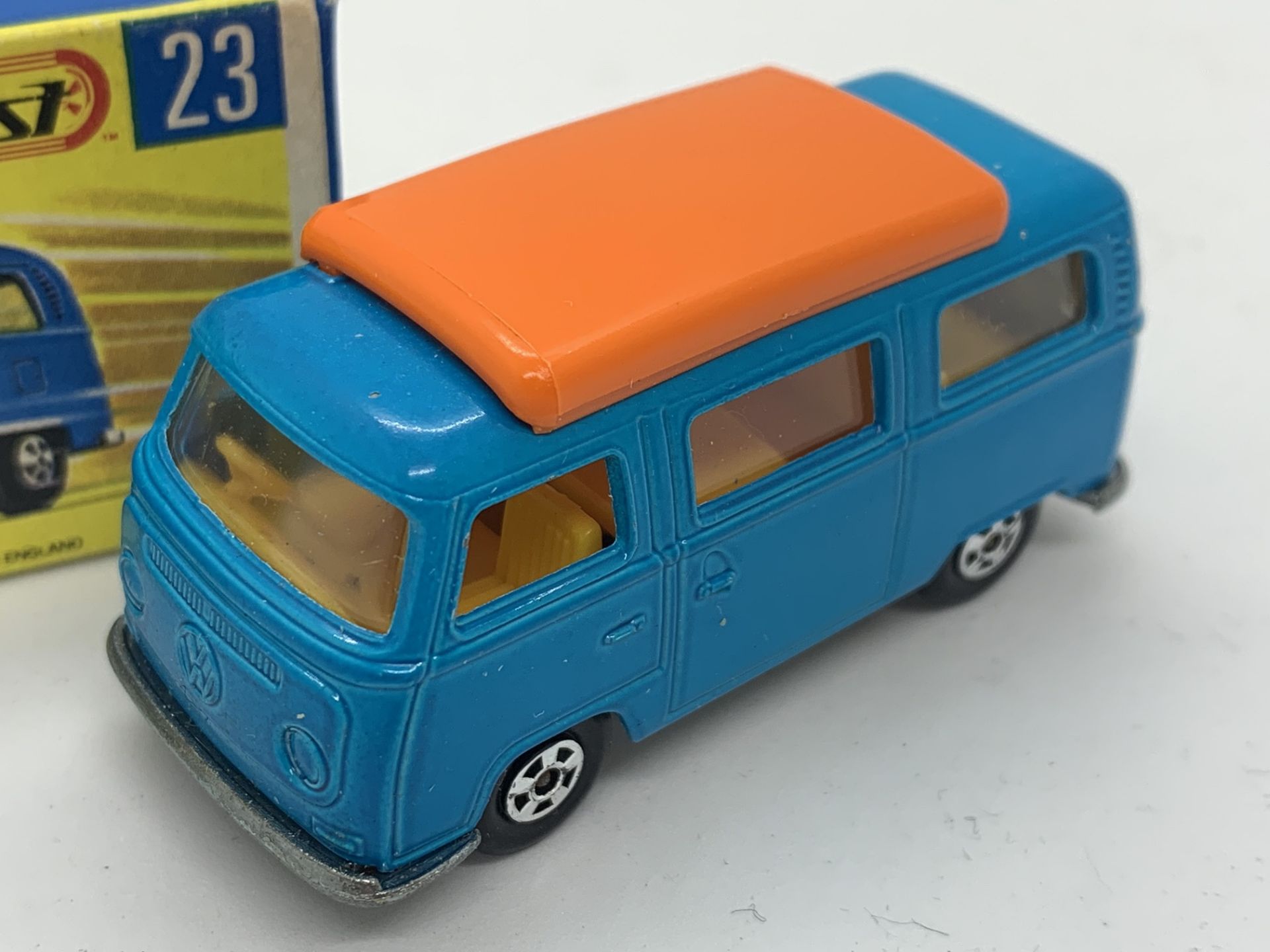 MATCHBOX VOLKSWAGEN CAMPER NO 23 WITH ORIGINAL BOX - NO RESERVE - Image 2 of 6