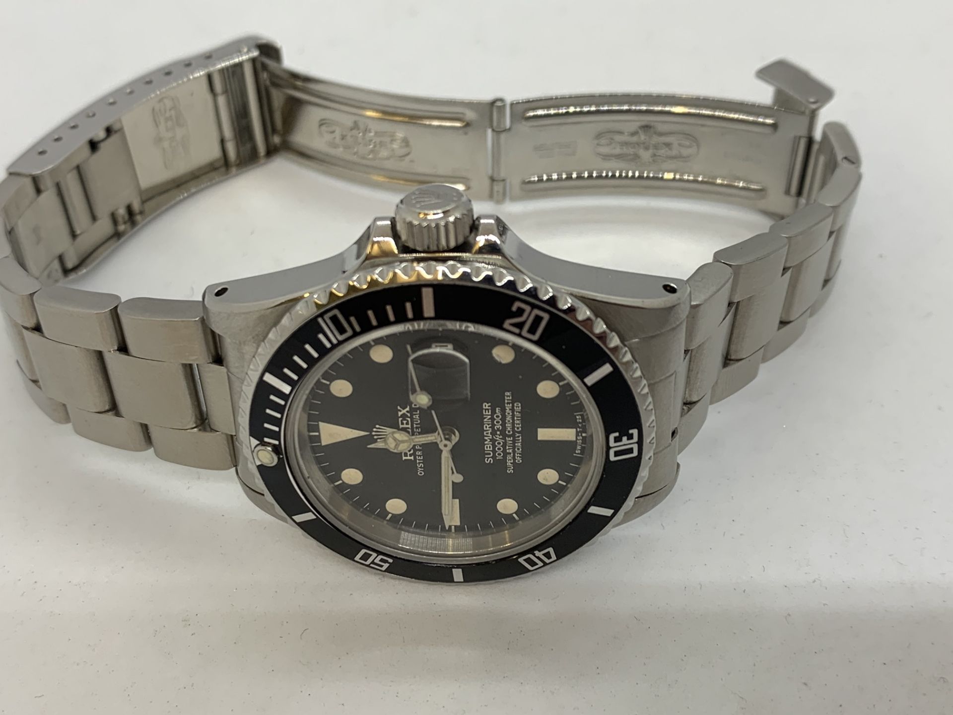 ROLEX SUBMARINER 16800 STAINLESS STEEL - CIRCA 1979 - 1983 - Image 11 of 19