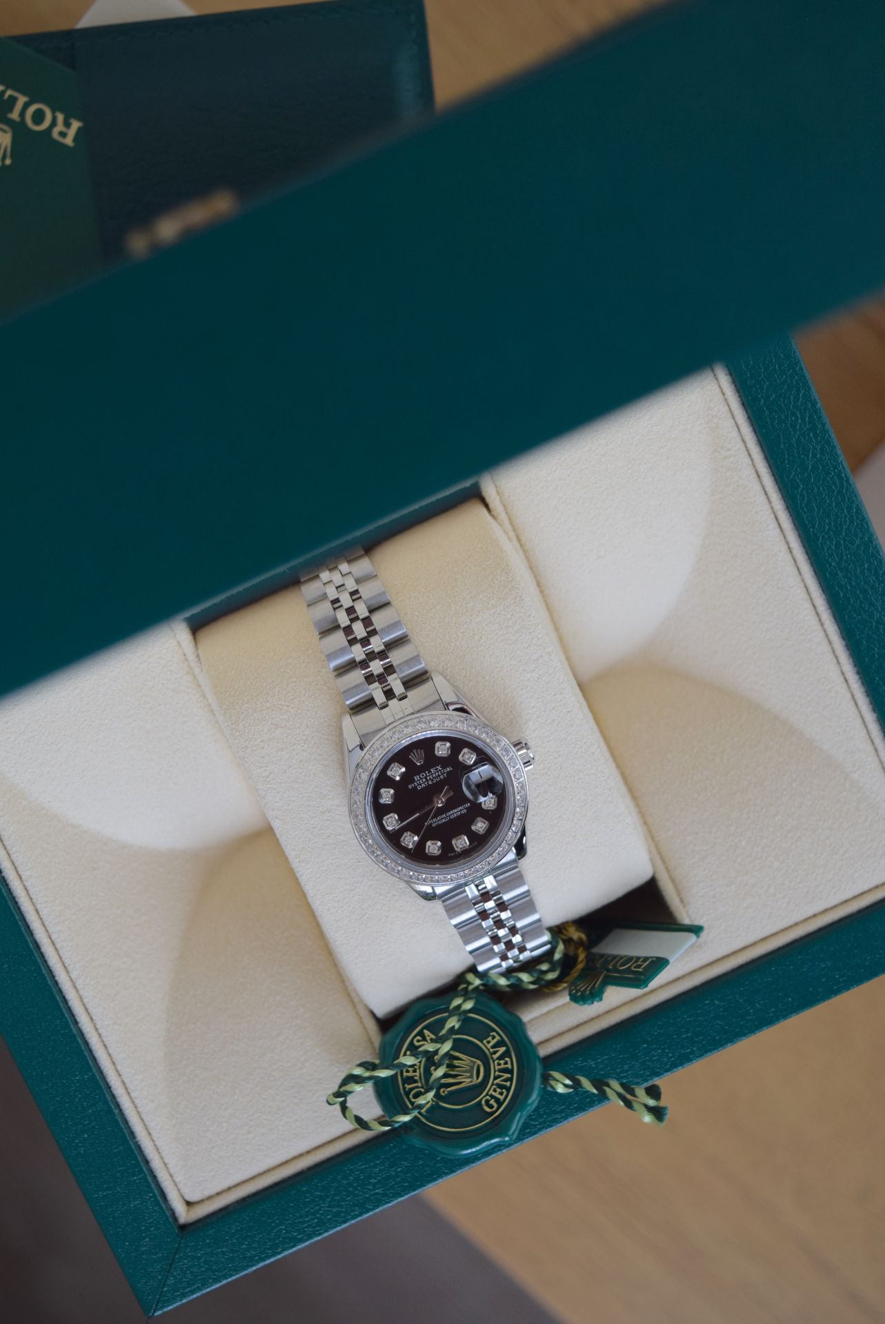 ROLEX S/S DATEJUST (BOX & CERTIFICATE, BLACK DIAMOND DIAL) - Image 18 of 18