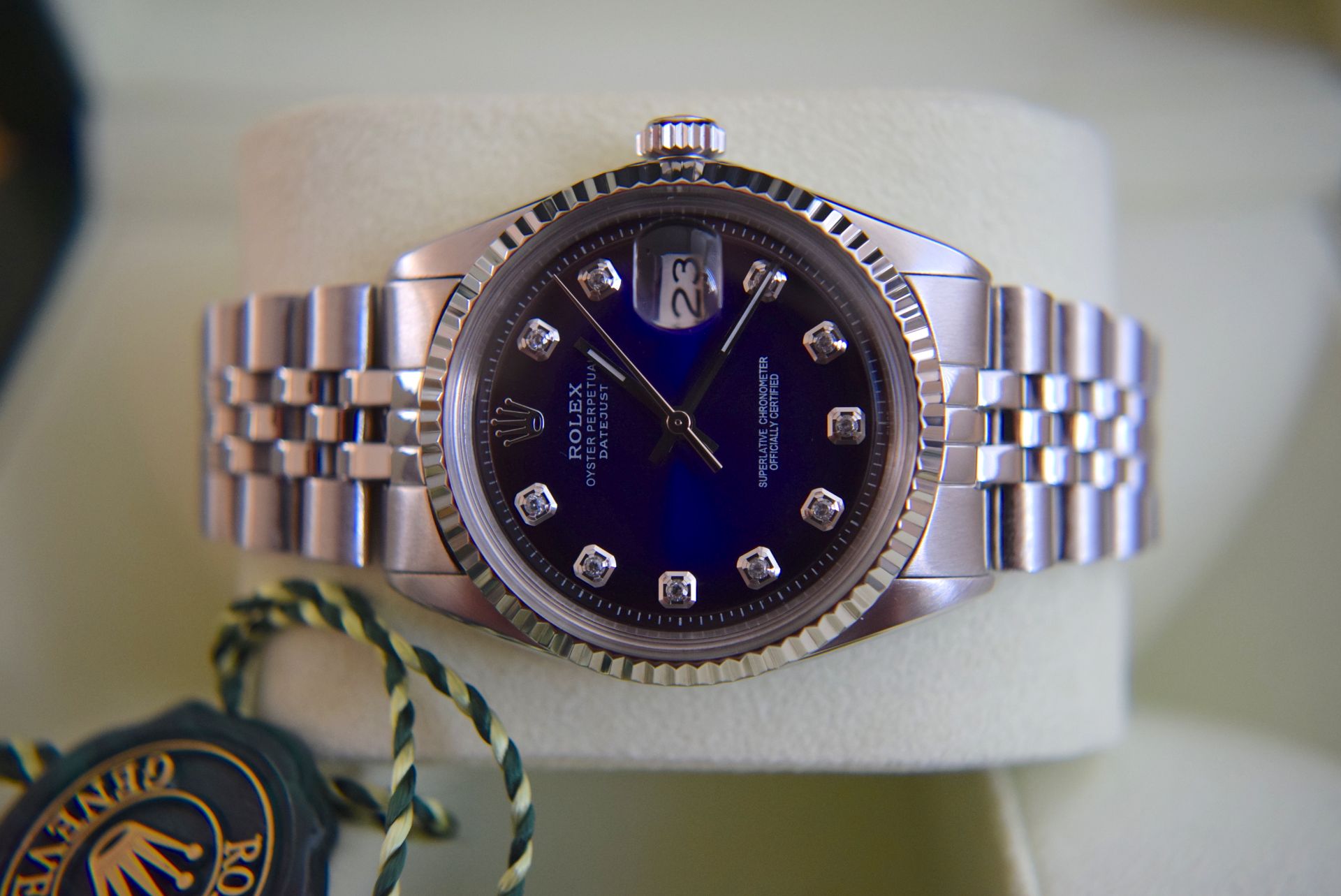 36MM MENS ROLEX DATEJUST WATCH - Image 4 of 11