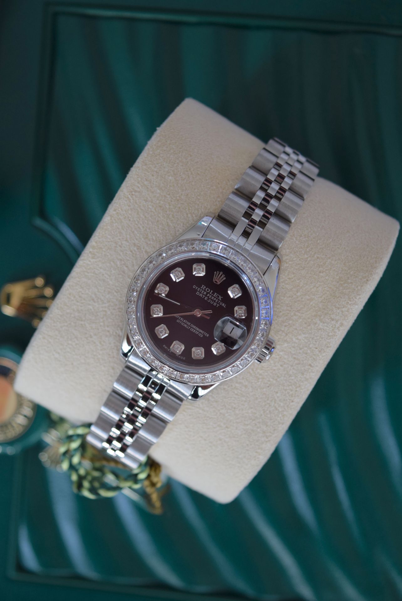 ROLEX S/S DATEJUST (BOX & CERTIFICATE, BLACK DIAMOND DIAL) - Image 13 of 18