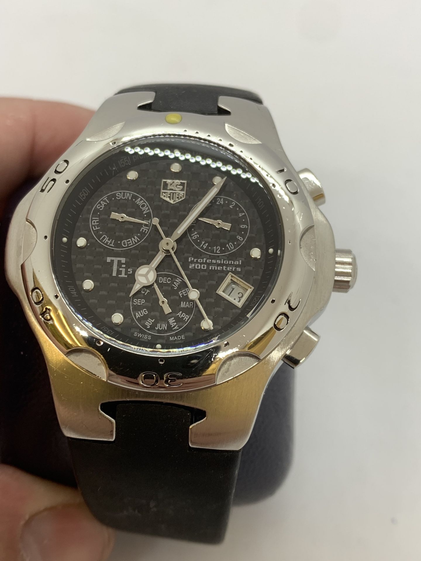 TAG HEUER PROFESSIONAL CHRONO AUTOMATIC WATCH - 200 METERS - Image 3 of 11