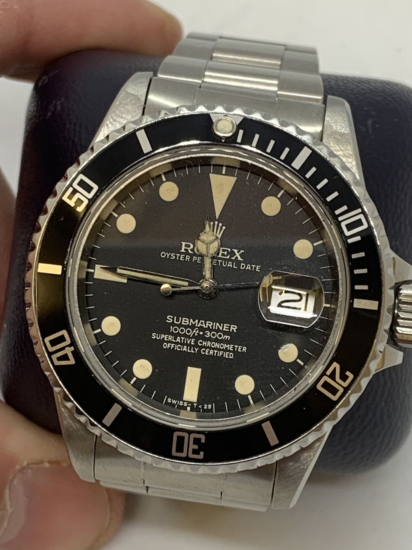 ROLEX SUBMARINER 16800 STAINLESS STEEL - CIRCA 1979 - 1983 - Image 2 of 19