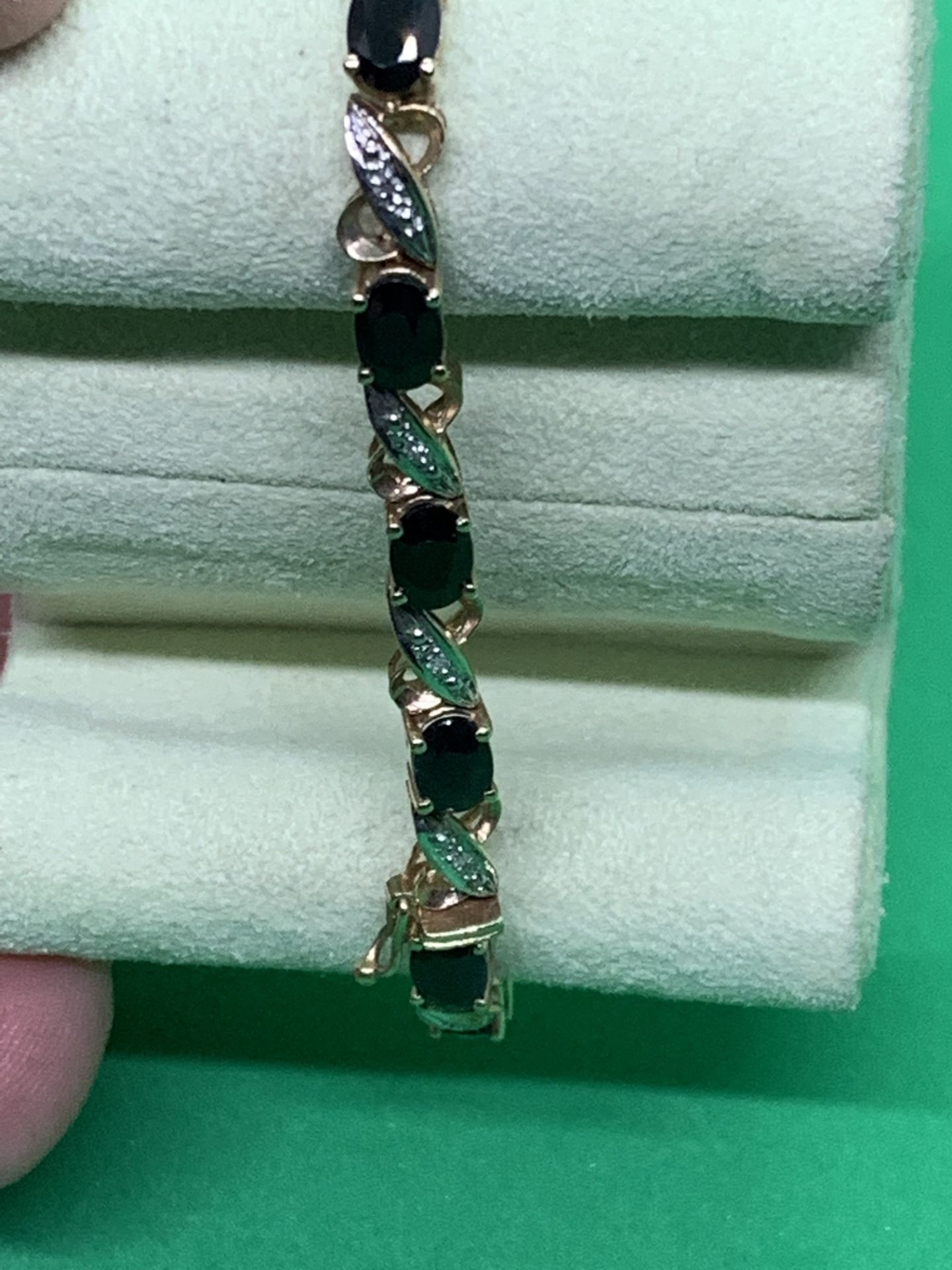 9ct GOLD SAPPHIRE & DIAMOND BRACELET - Image 3 of 6