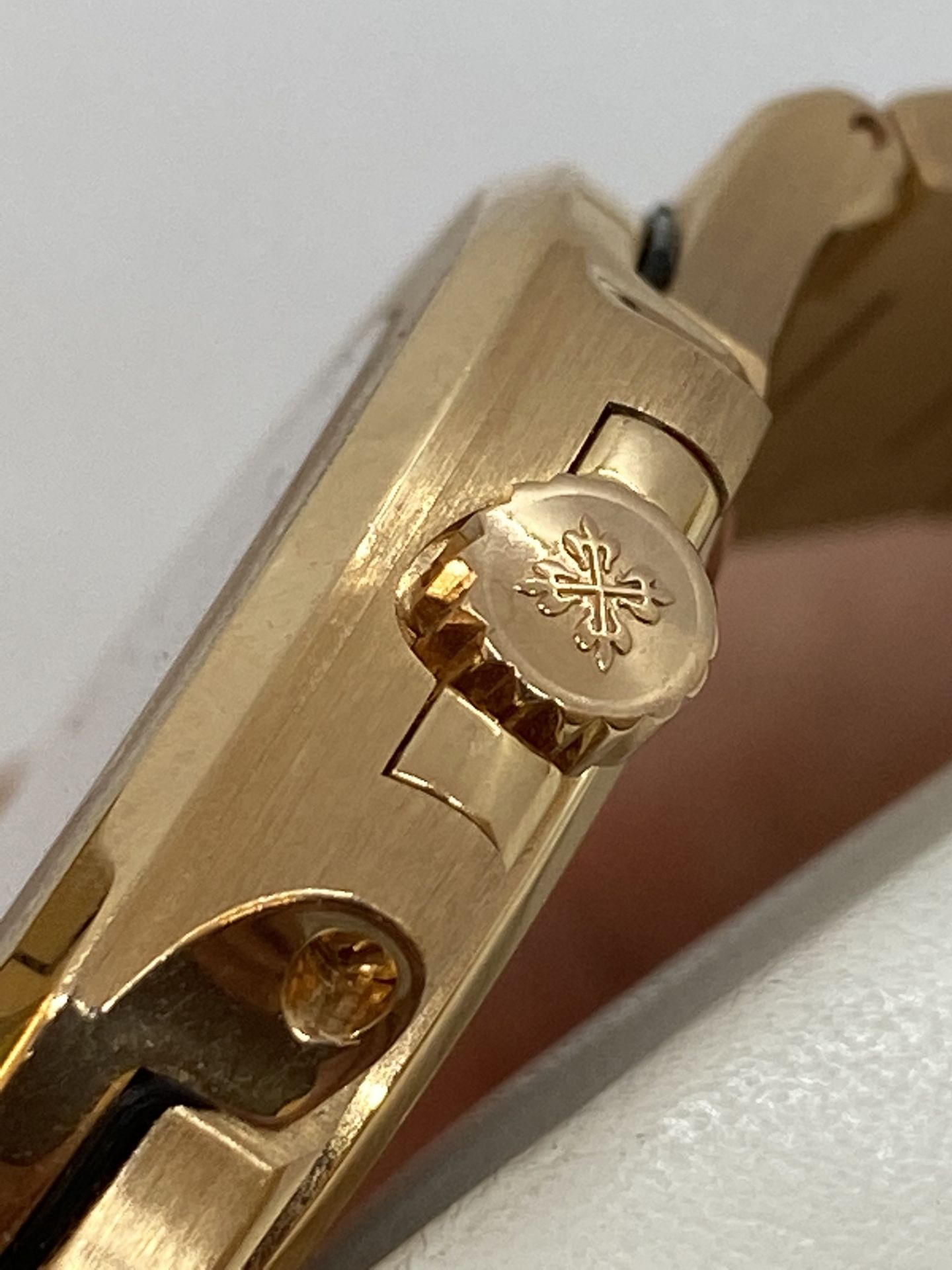 ROSE GOLD METAL WATCH MARKED PATEK PHILIPPE - Image 8 of 19