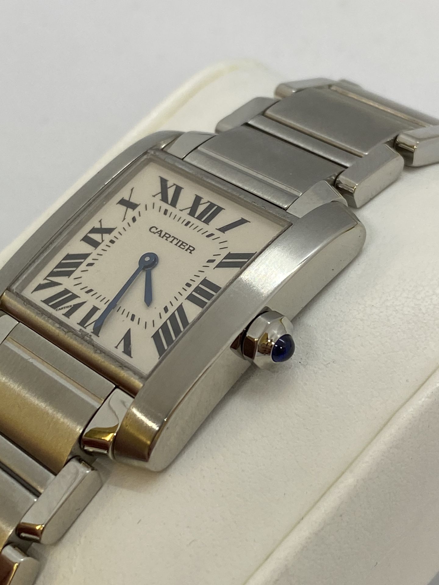 CARTIER TANK FRANCAISE MEDIUM SIZED WATCH - Image 2 of 8