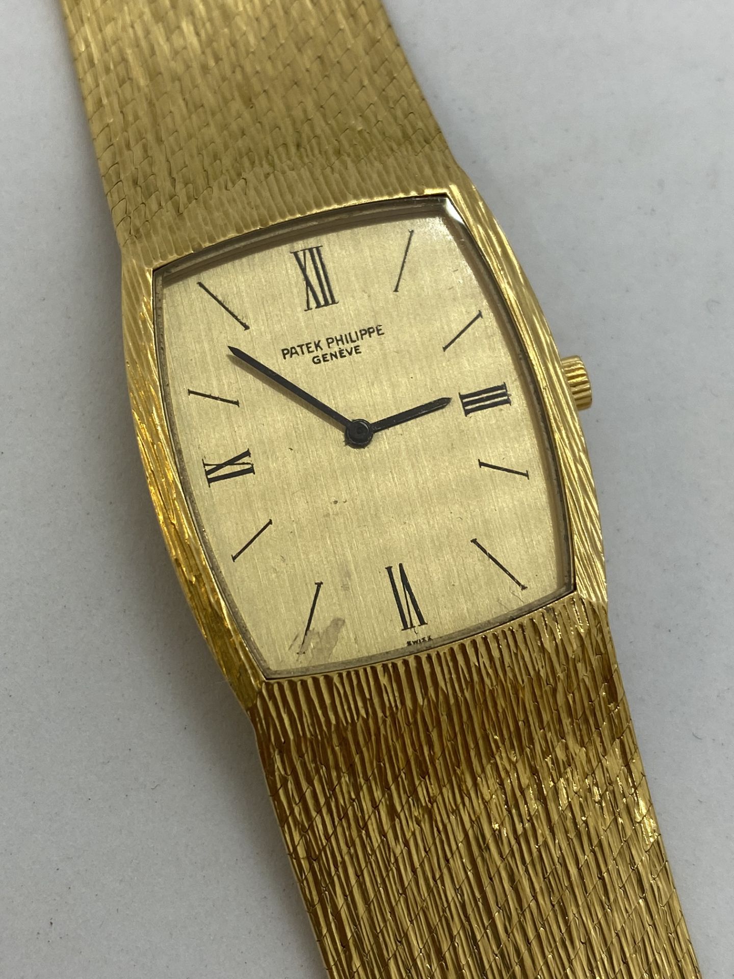 PHILLIPE PATEK 18ct GOLD WATCH - 82 GRAMS APPROX - Image 10 of 11