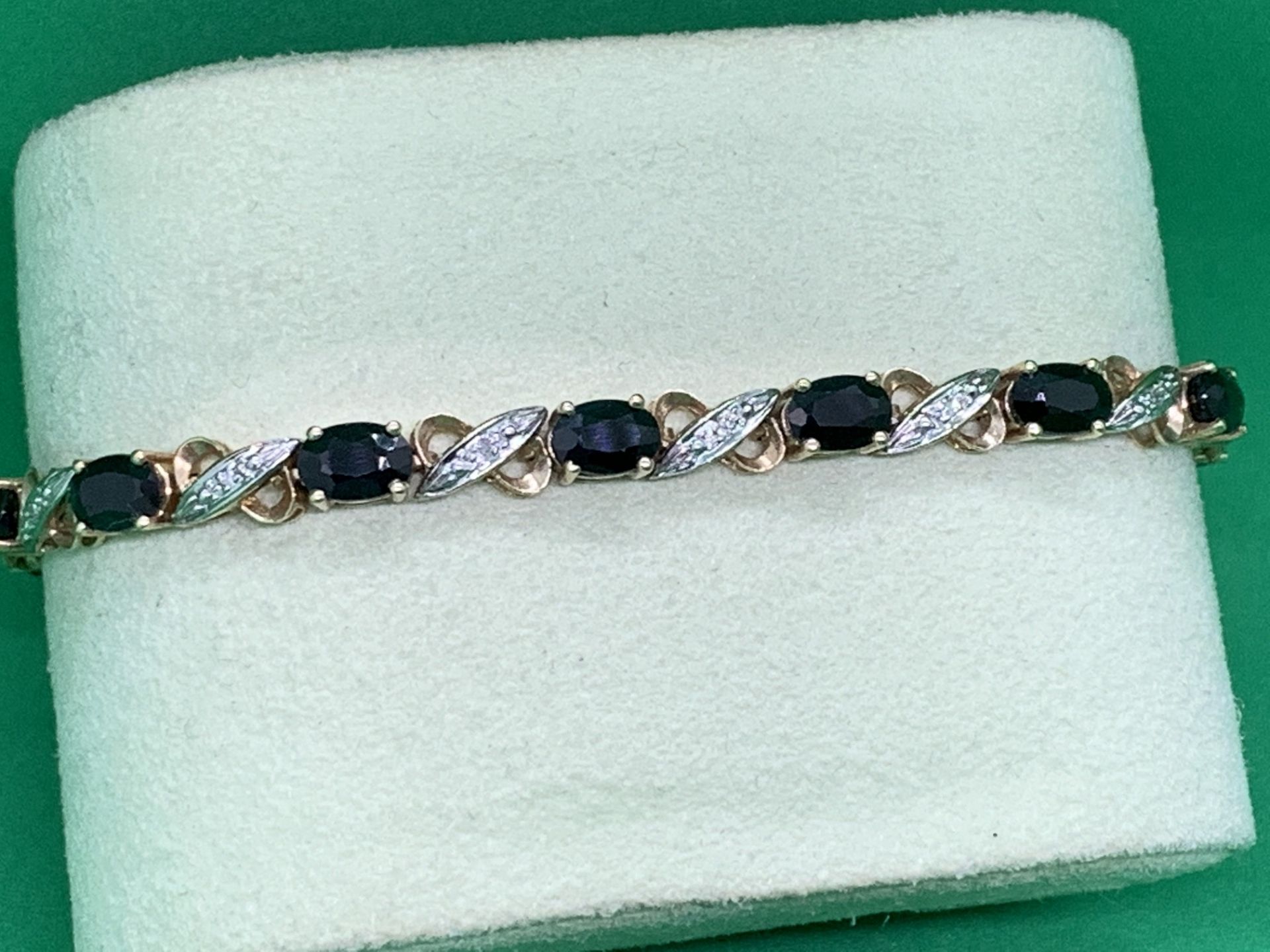 9ct GOLD SAPPHIRE & DIAMOND BRACELET - Image 6 of 6