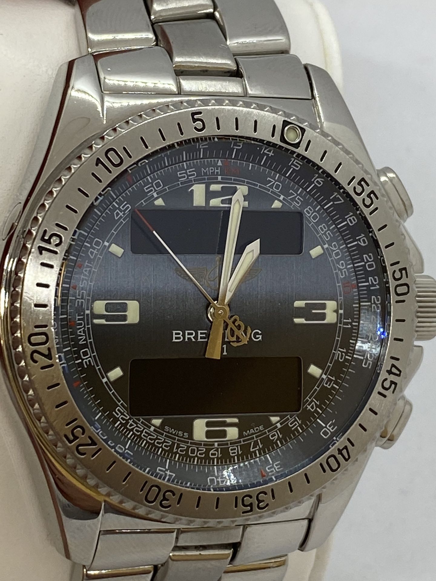 BREITLING GENTS WATCH A68362 - Image 8 of 10