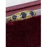 18ct GOLD SAPPHIRE & DIAMOND RING