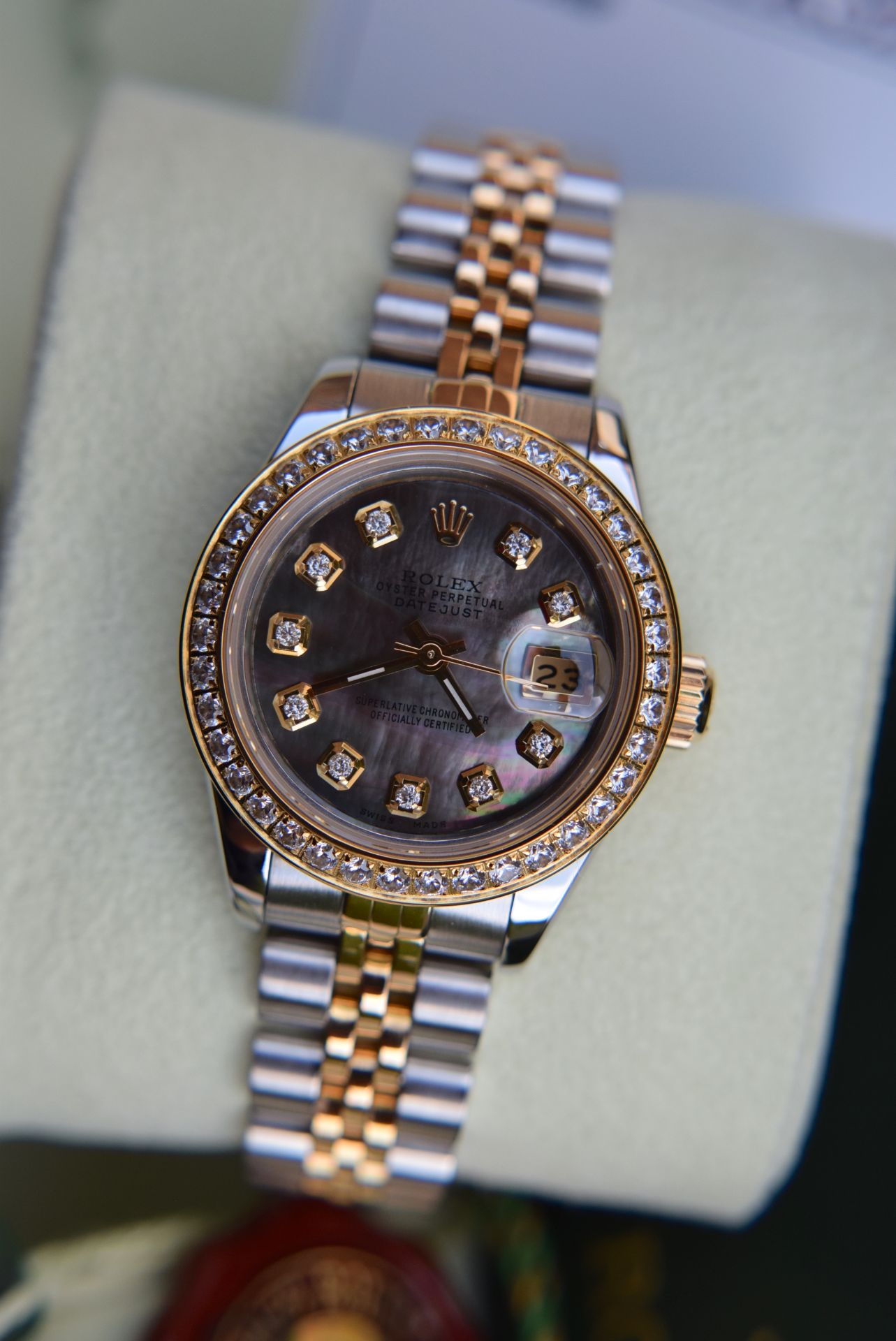 Rolex Datejust 26' 18ct Gold & Steel (Black Pearl Diamond Dial) - Image 26 of 27