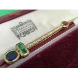 ELEGANT FINE 18ct SAPPHIRE, EMERALD, RUBY & DIAMOND BROOCH