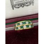 18ct GOLD EMERALD & DIAMOND CHANNEL SET RING