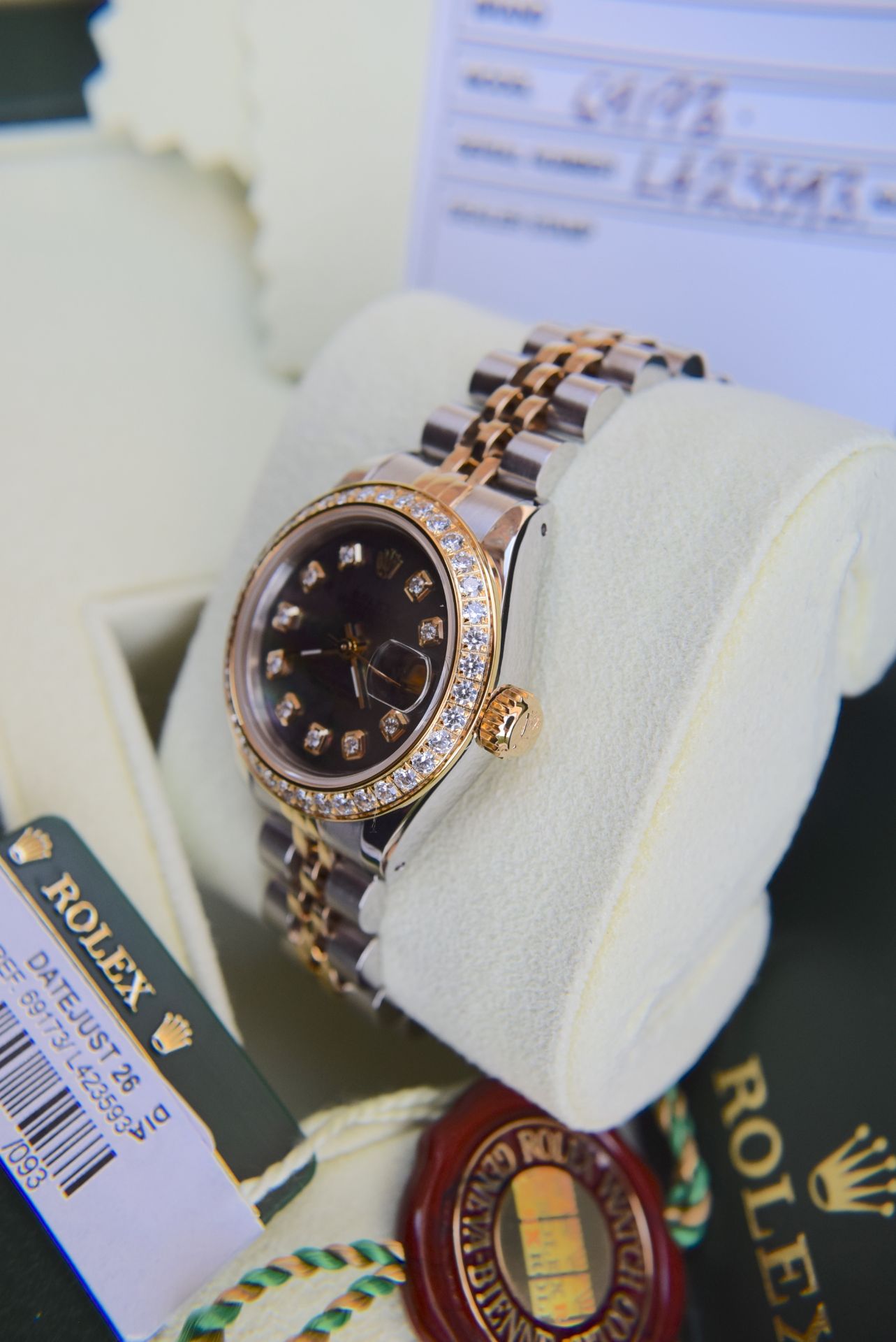 Rolex Datejust 26' 18ct Gold & Steel (Black Pearl Diamond Dial) - Image 8 of 27