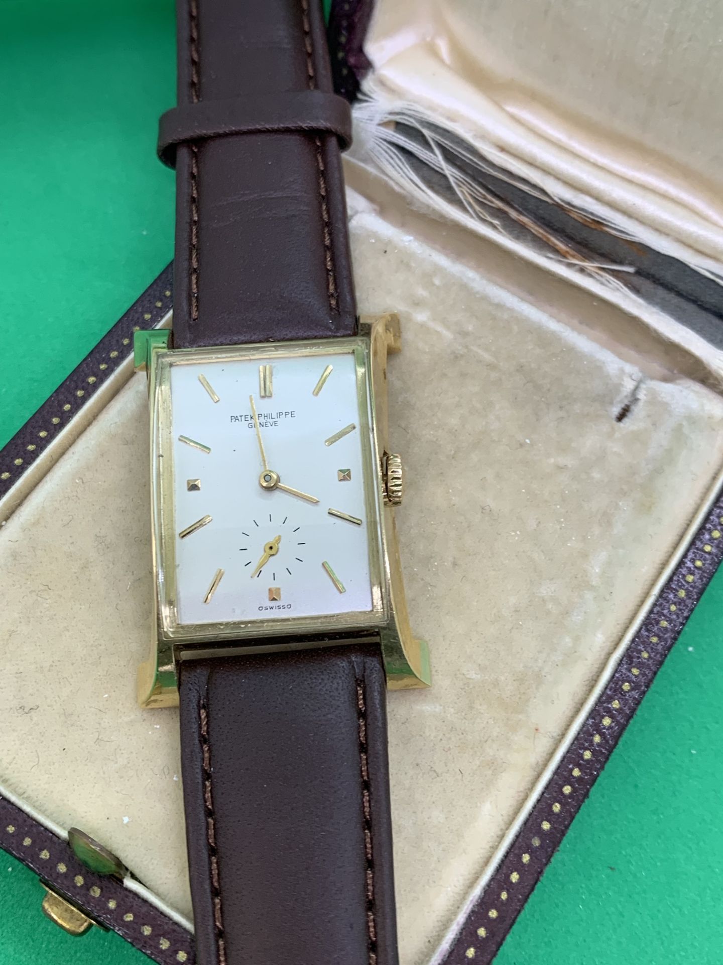 18ct VINTAGE WATCH MARKED PATEK PHILIPPE - MOVEMENT AUTHENTICATED - Image 2 of 10