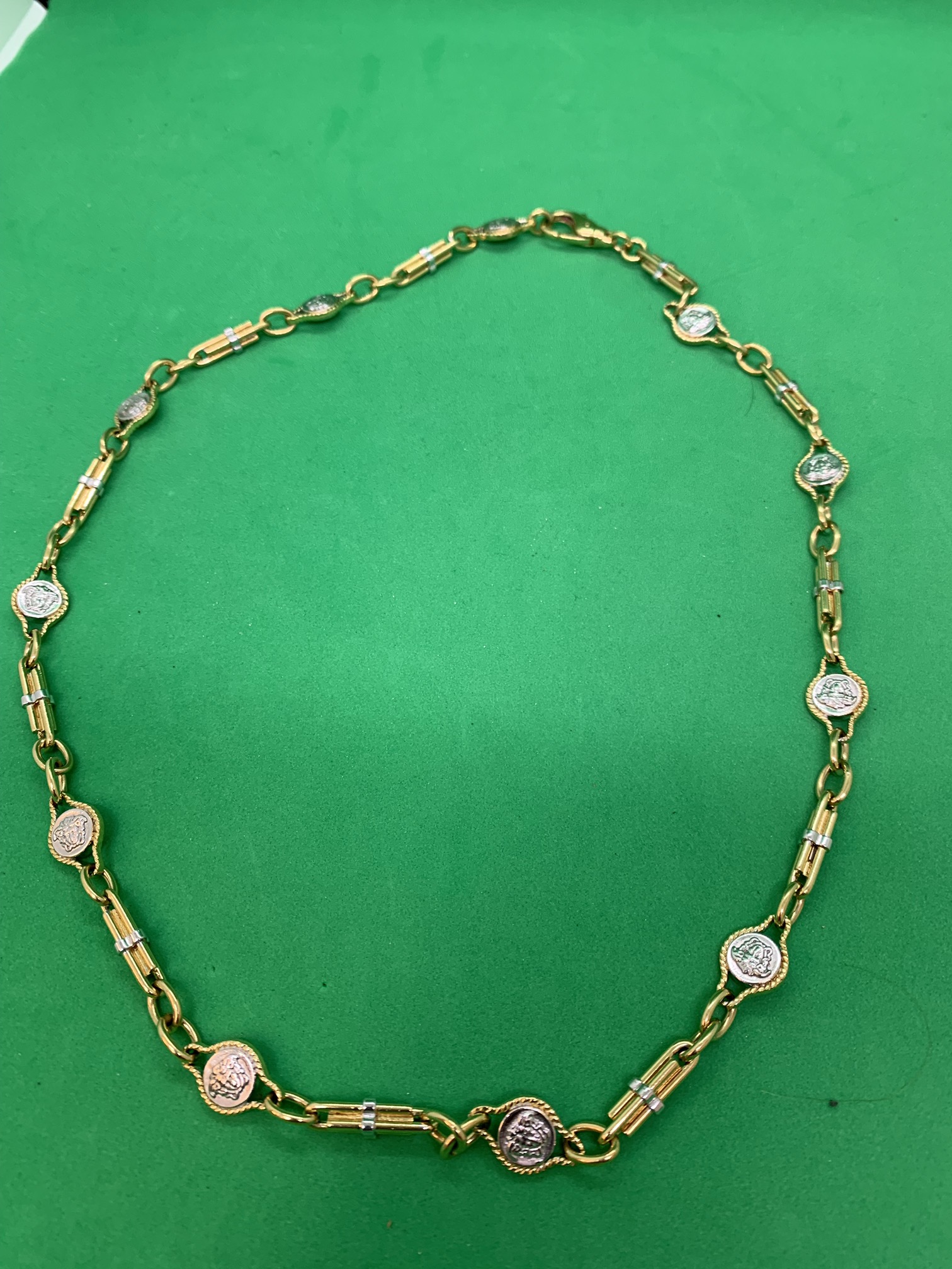 HEAVY 110 GRAMS APPROX VERSACE STYLE GOLD CHAIN - IMPRESSIVE - 24" - Image 3 of 7