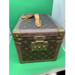 LOUIS VUITTON VANITY CASE