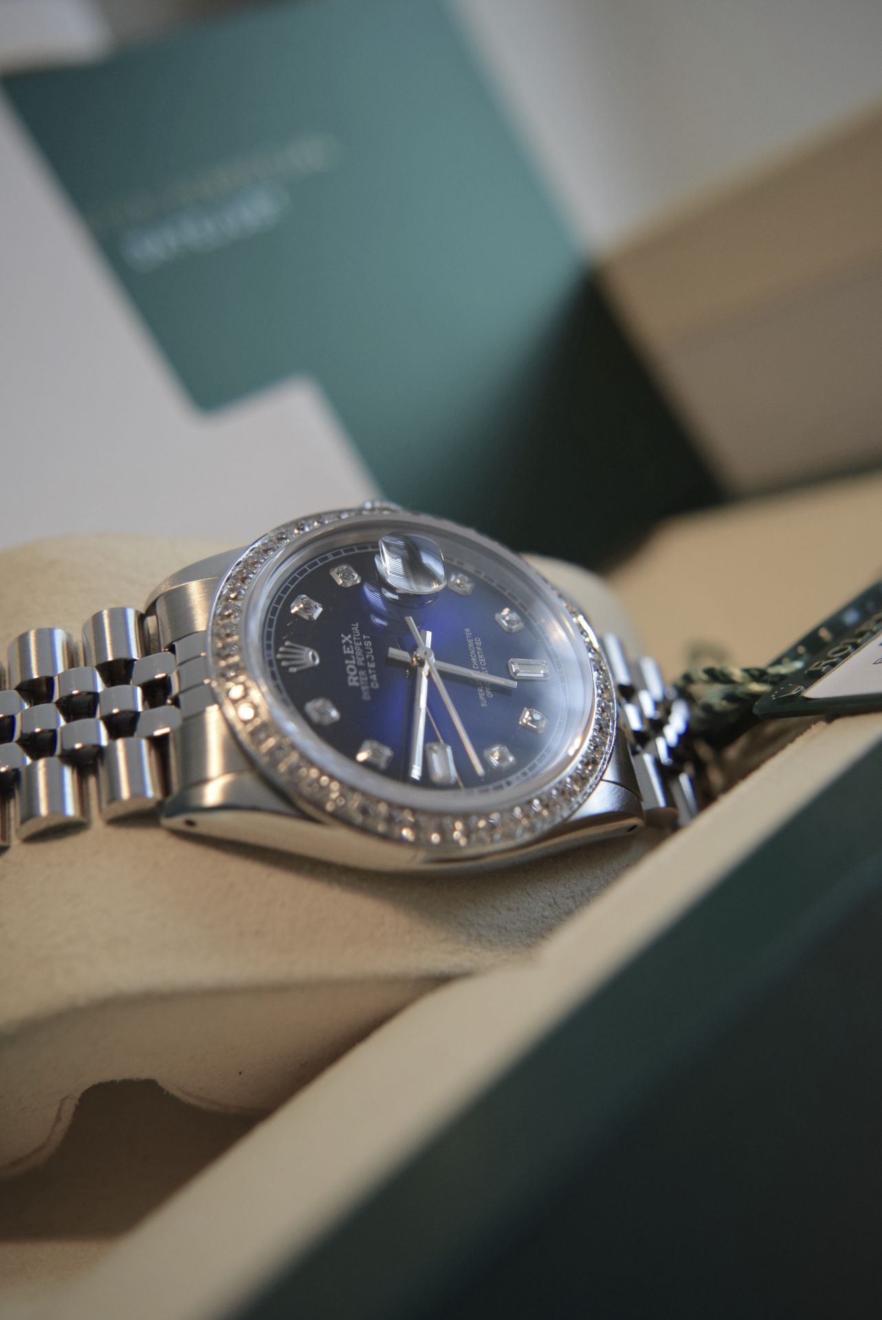 STUNNING ROLEX DATEJUST 36' (GENTS) BLUE/ BLACK VIGNETTE DIAL - Image 7 of 19