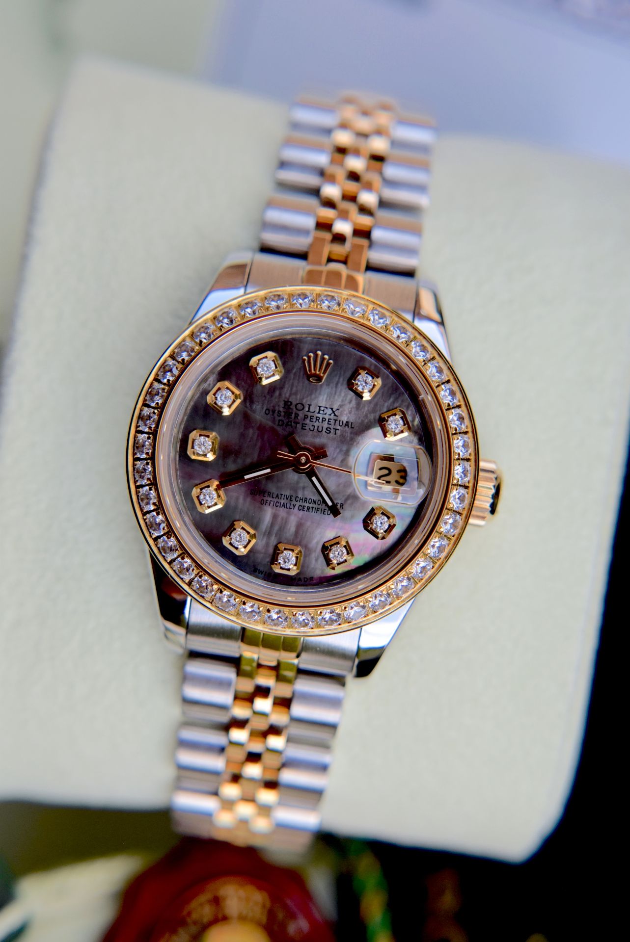 Rolex Datejust 26' 18ct Gold & Steel (Black Pearl Diamond Dial) - Image 3 of 18