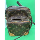 LOUIS VUITTON BAG