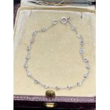 18ct GOLD DIAMOND SET BRACELET