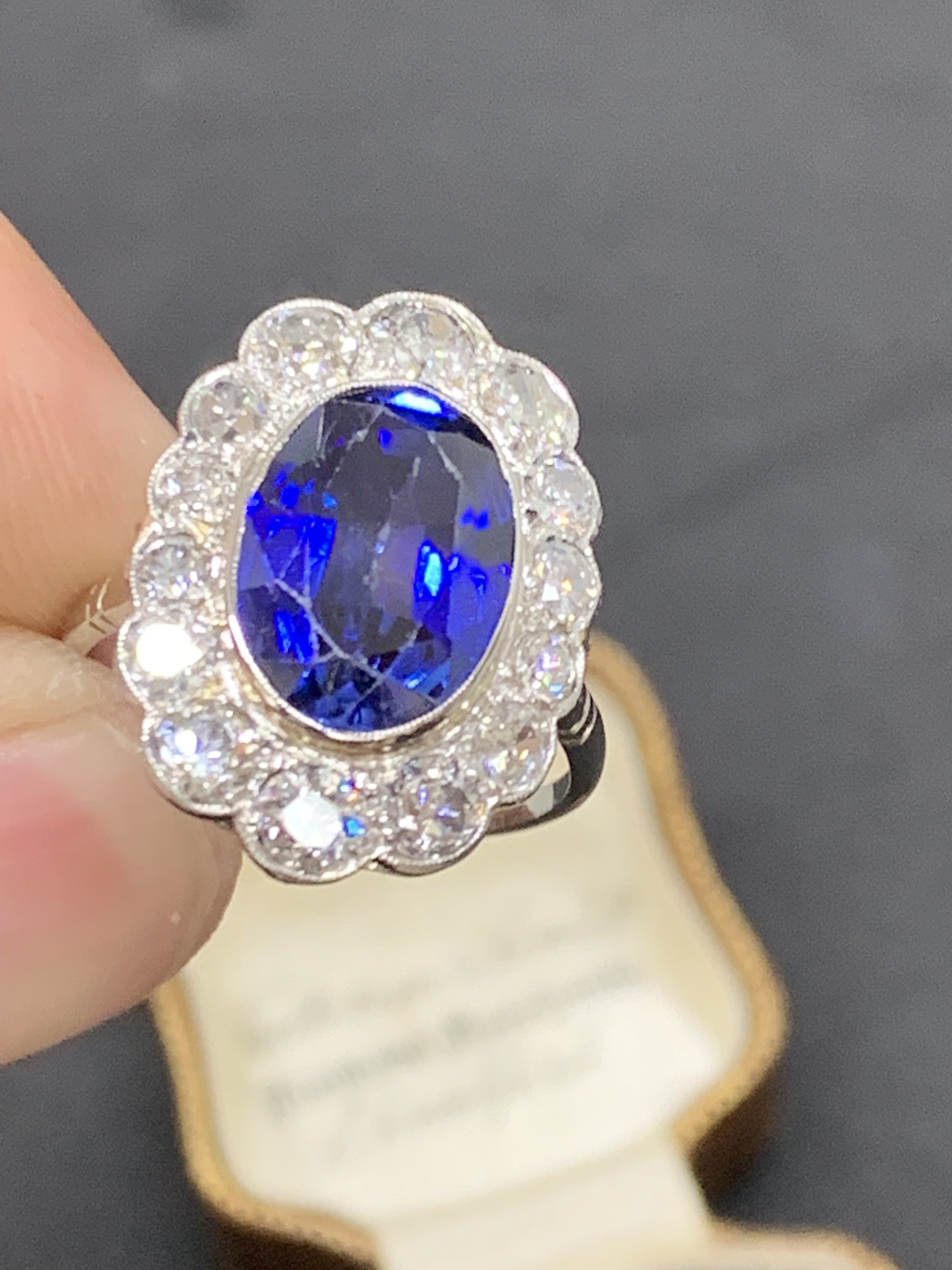 FINE 18ct Gold DIamond & Large Blue Stone Ring - approx 2cts of Diamonds +