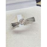 9ct DIAMOND SET RING - 3.8 GRAMS