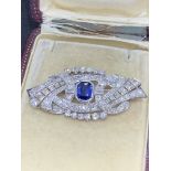 1920's ART DECO SAPPHIRE & DIAMONDS BROOCH SET IN WHITE METAL