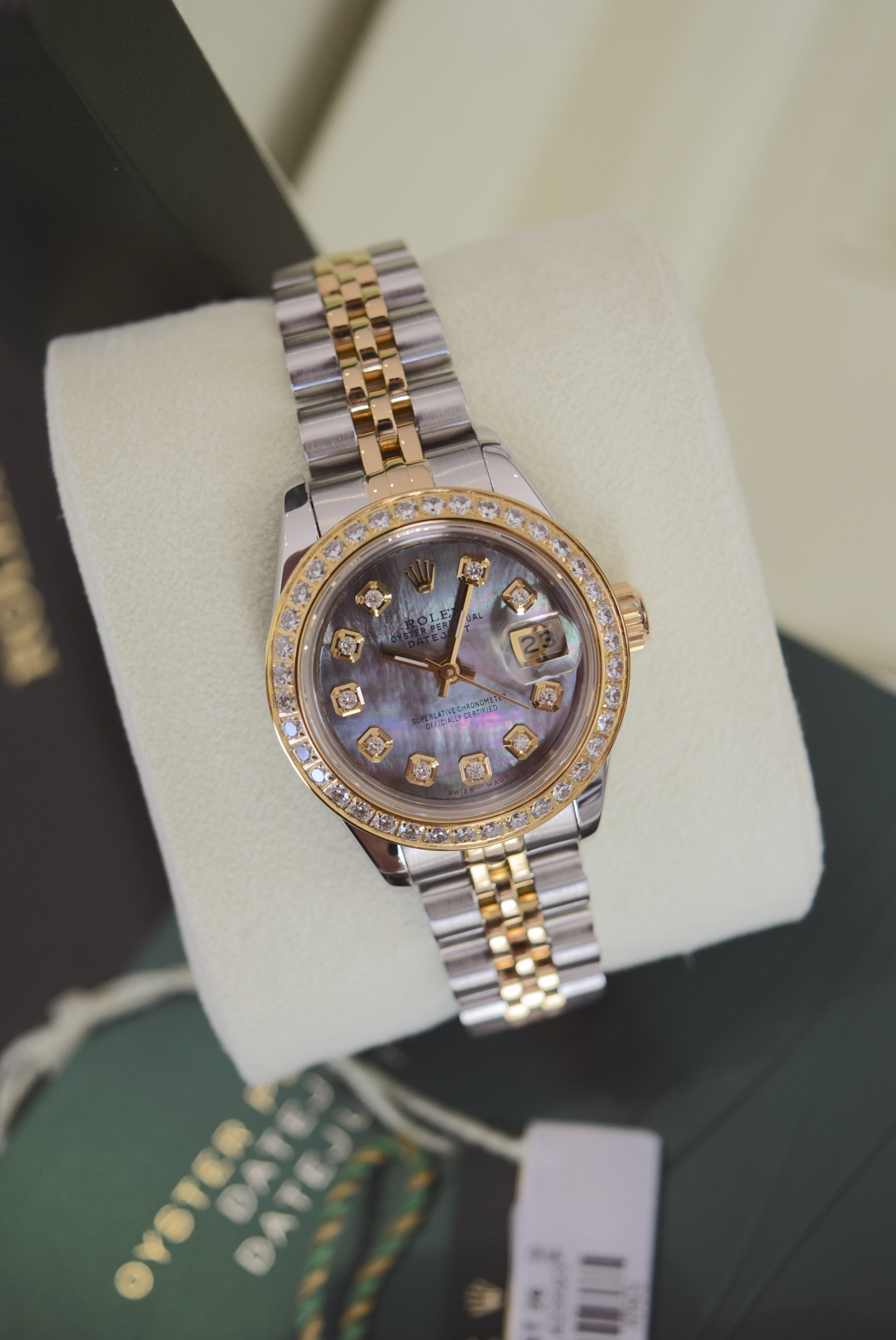 Rolex Datejust 26' 18ct Gold & Steel (Black Pearl Diamond Dial) - Image 6 of 8